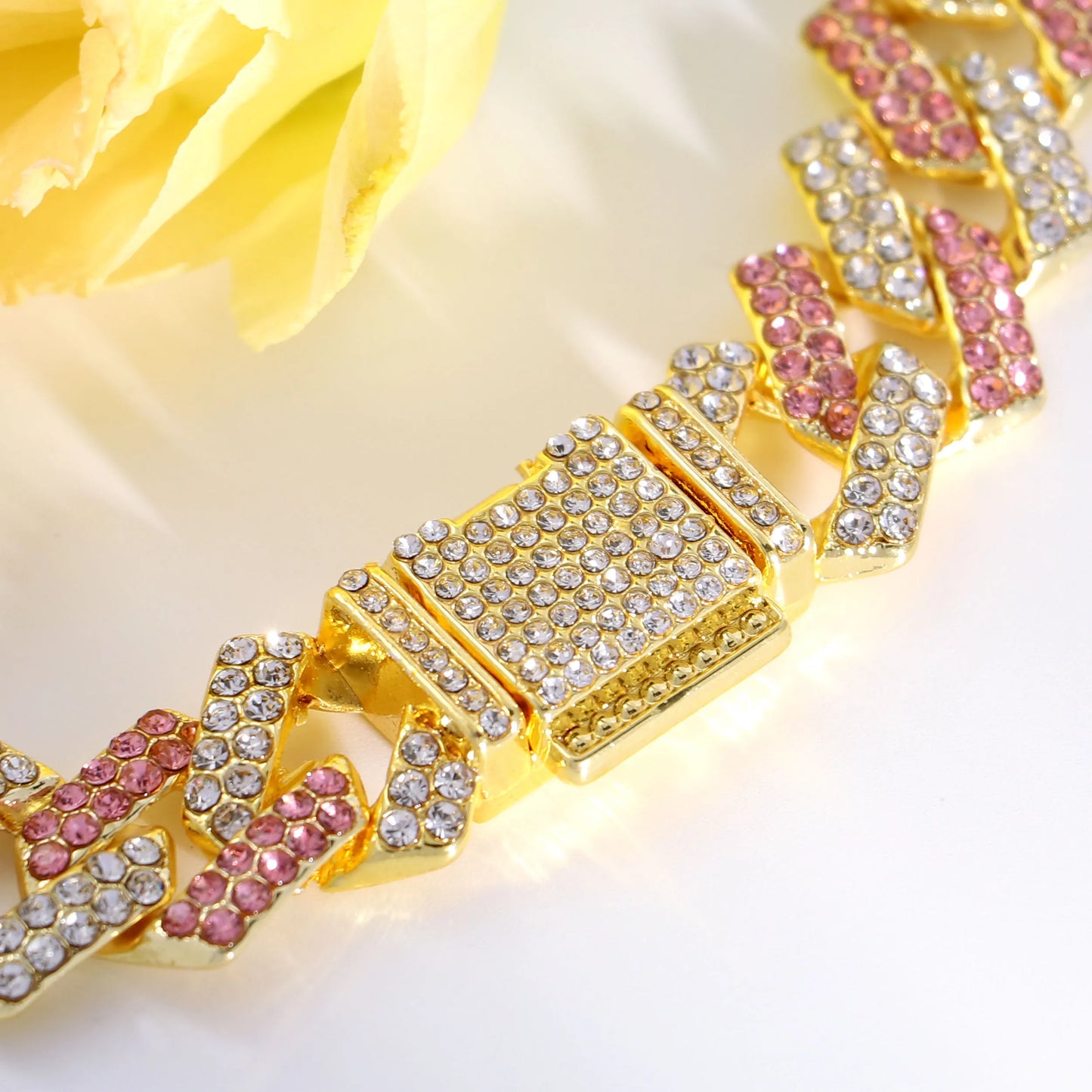 GlamourPaws Bling Diamond Dog Chain | Luxury Collar for Large Dogs - Happy Tail Center