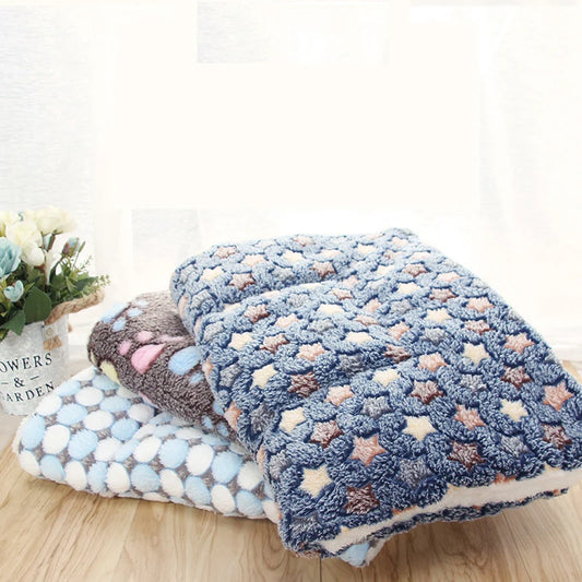 Winter Warmth Coral Fleece Blanket Bed Mat for Dogs and Cats