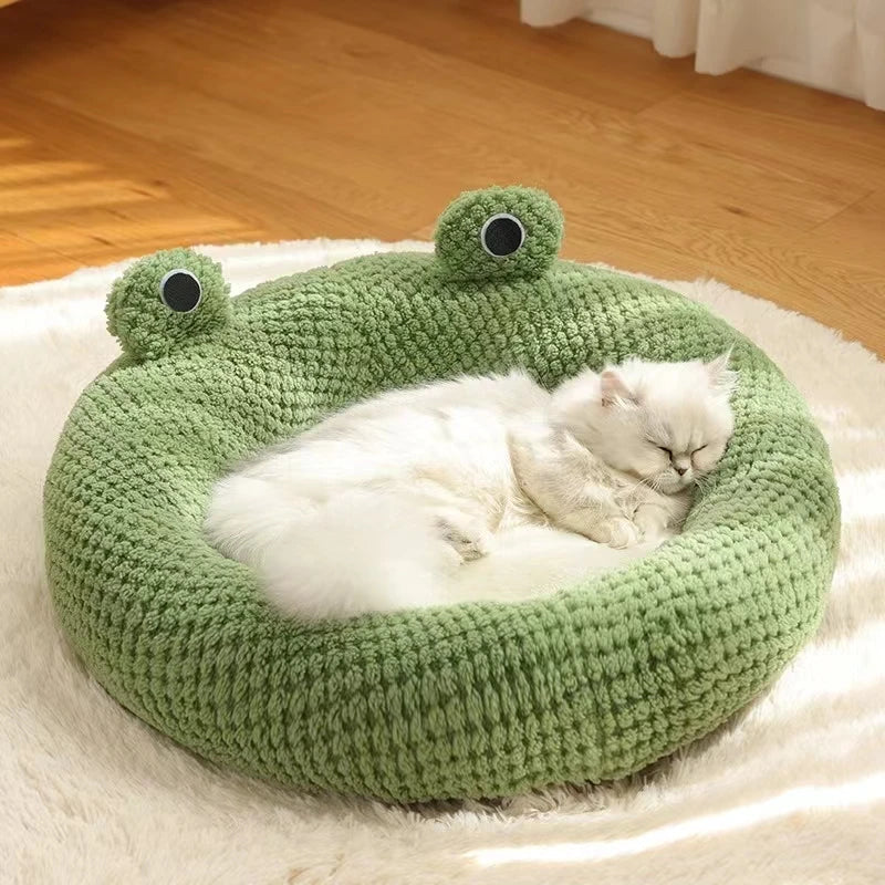 Cartoon Frog Pet Cat Bed | Plush Round Dog Bed for Winter Warmth & Deep Sleep